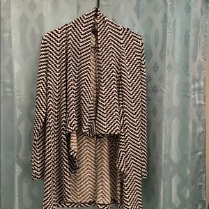 The Limited women’s small long sleeve open sweater